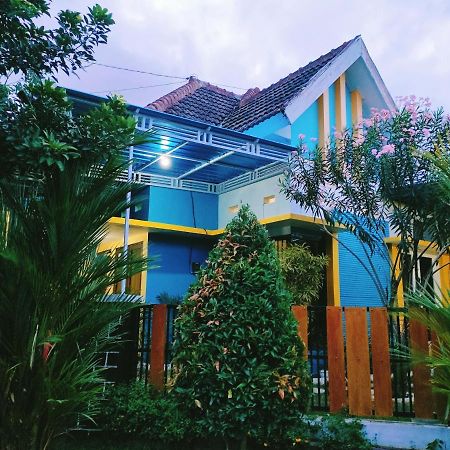 Omah Mendut Homestay Banyuwangi  Kültér fotó
